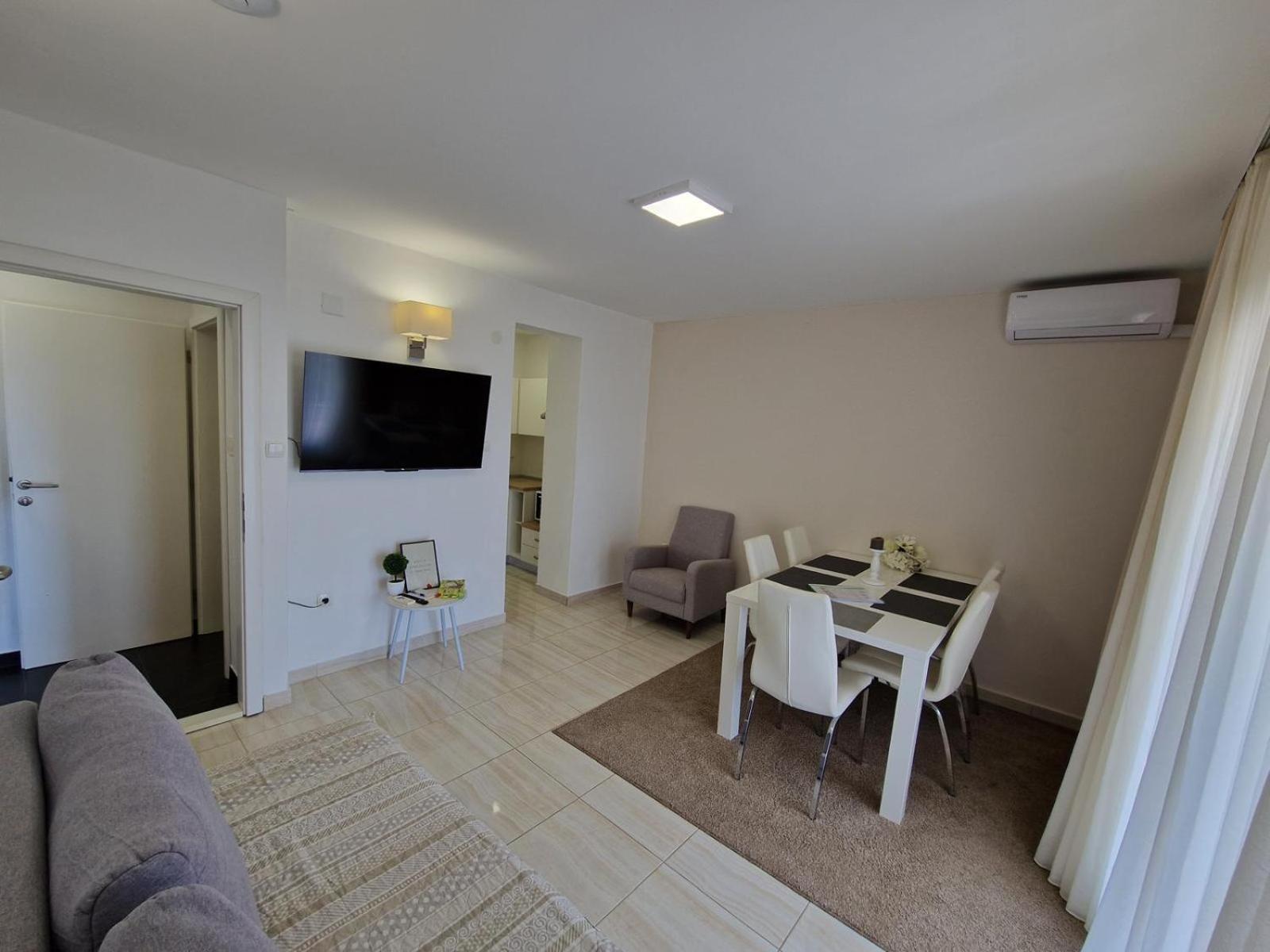 Apartmani Kristijan Crikvenica Exterior foto