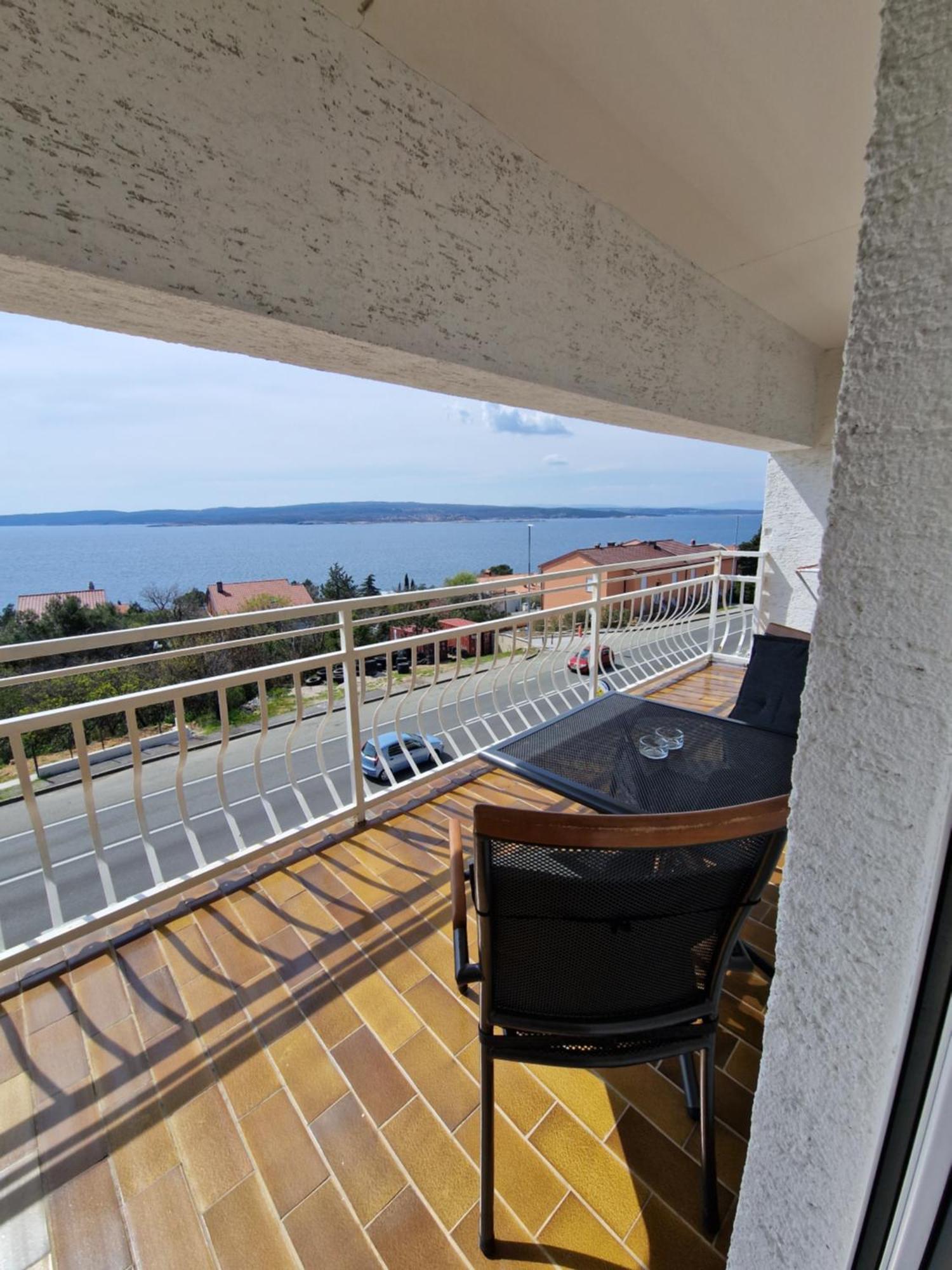 Apartmani Kristijan Crikvenica Exterior foto