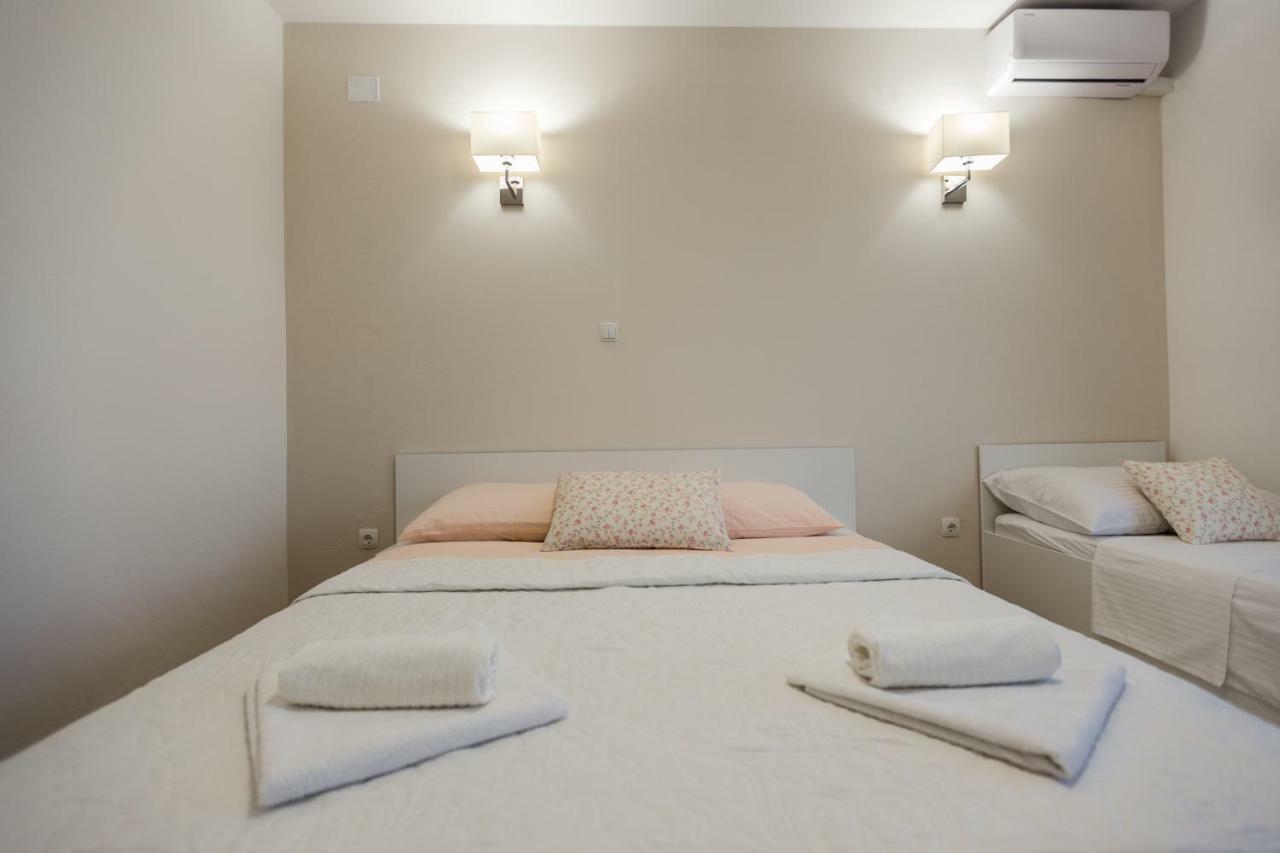 Apartmani Kristijan Crikvenica Exterior foto