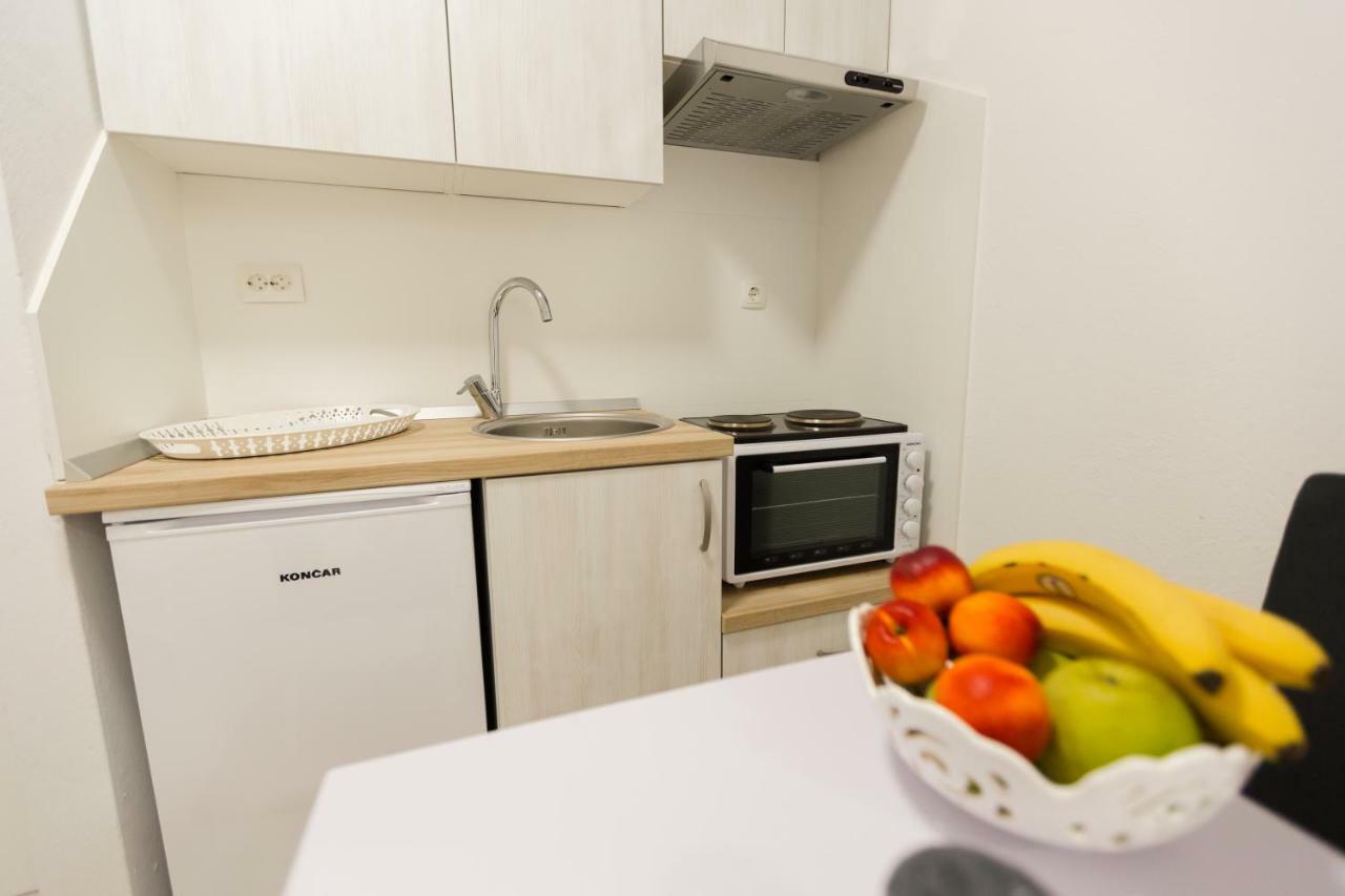 Apartmani Kristijan Crikvenica Exterior foto